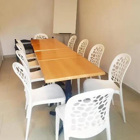 Coliwork Le Saint 酒店