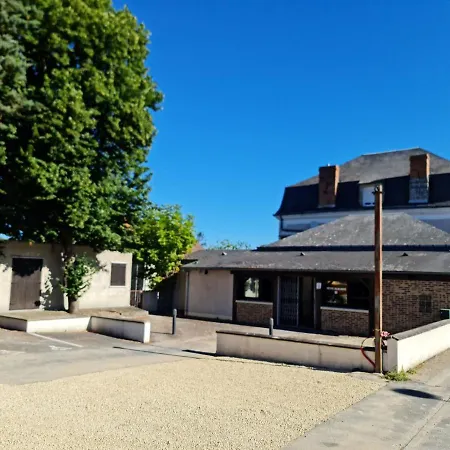 Coliwork Le Saint 酒店