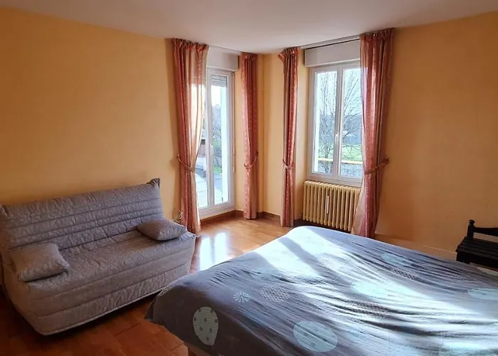 Coliwork Le Saint Hotel Dange-Saint-Romain