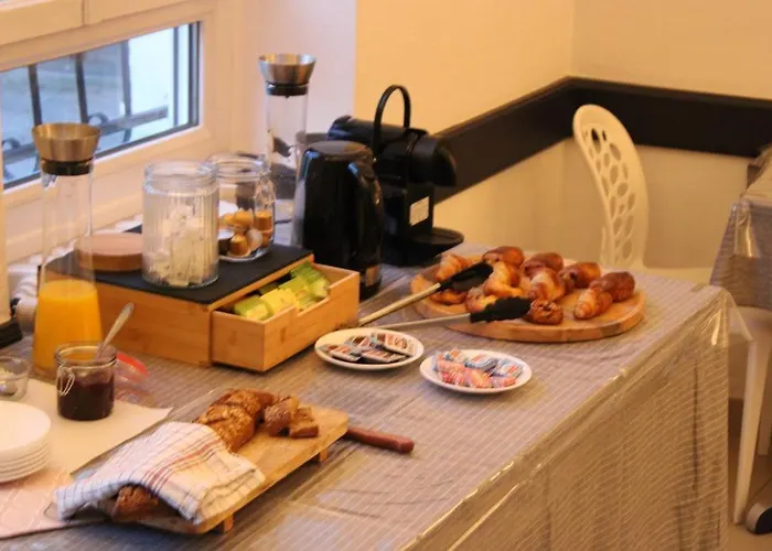 Coliwork Le Saint Hotel Dange-Saint-Romain