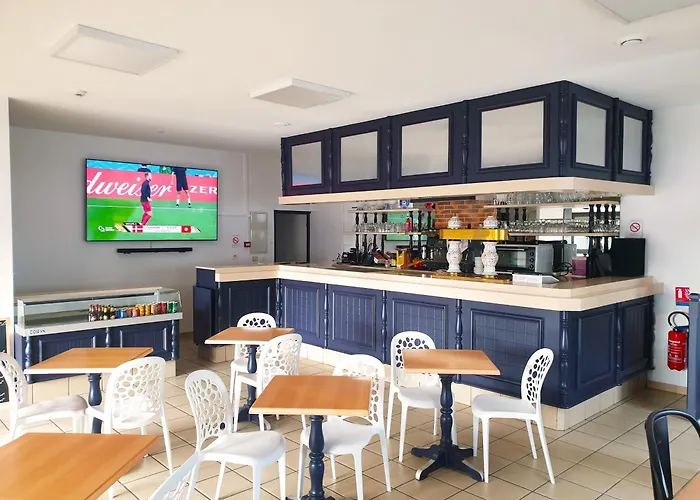 Coliwork Le Saint Hotel *